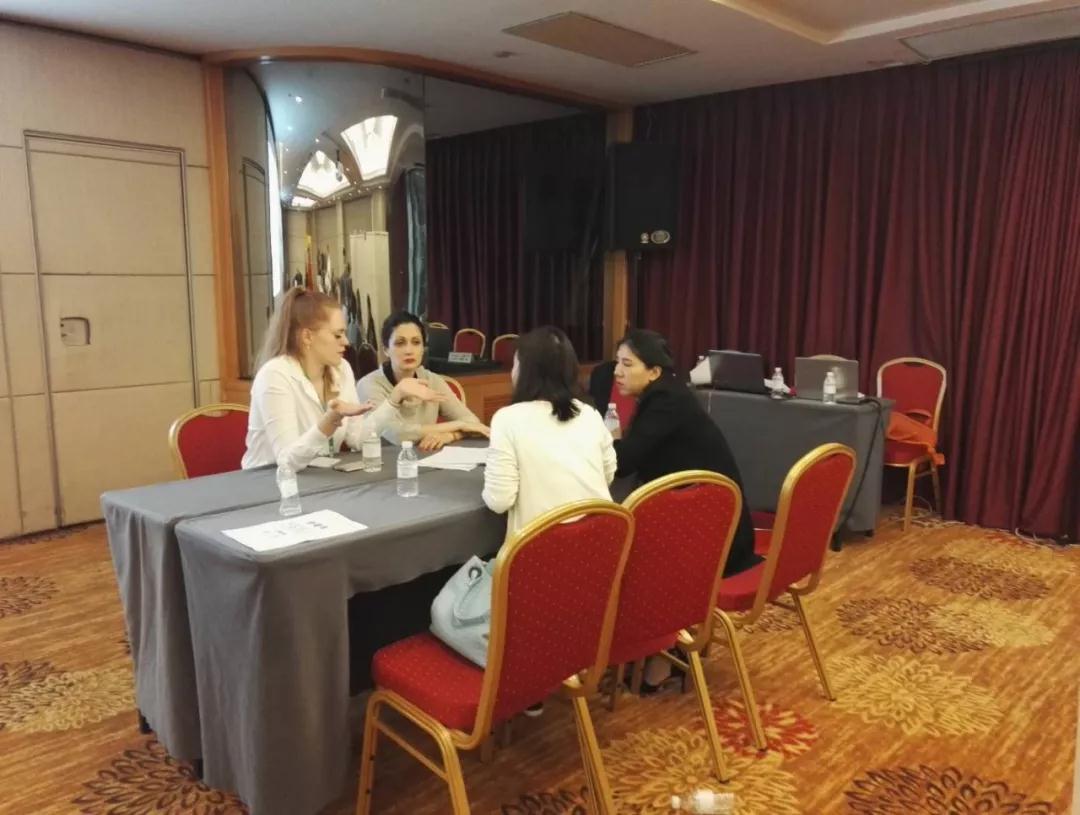 俄罗斯试管婴儿